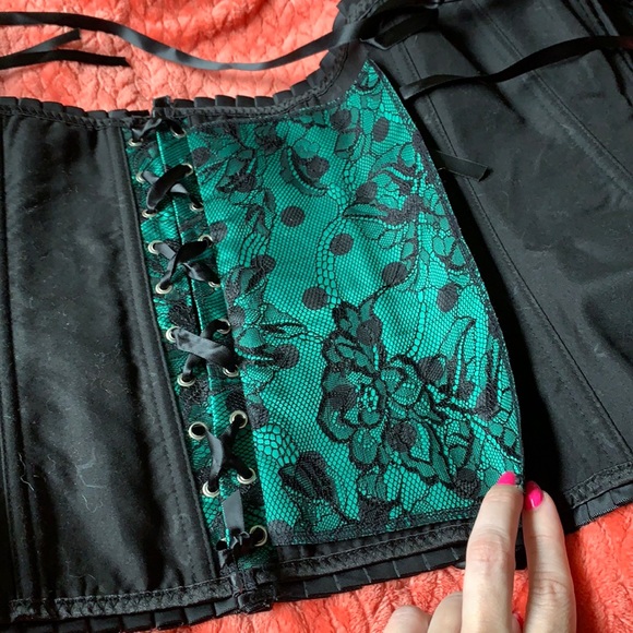 Costume corset - Picture 8 of 9